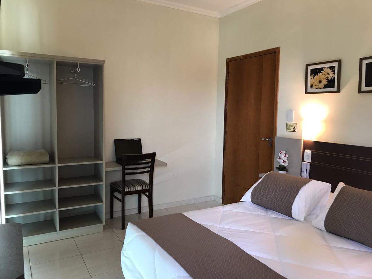 Hotel Do Reinildo I 卡舒埃拉保利斯塔 外观 照片