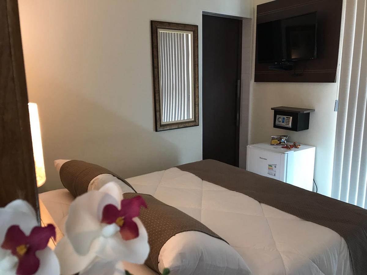 Hotel Do Reinildo I 卡舒埃拉保利斯塔 外观 照片